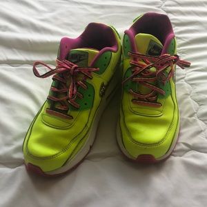 Kids Nike aromas pro shoes